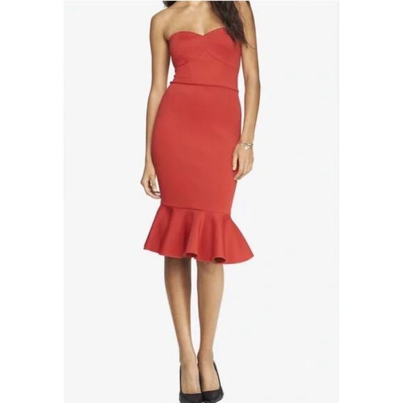 NWT Express Strapless Dress Red Bodycon Scuba Mermaid Ruffle Hem Size 6 - Picture 1 of 12